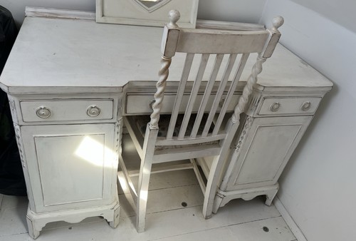 Shabby chic vintage white - shabby,