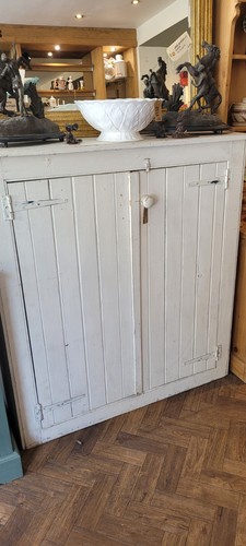 Vintage shabby painted pine - shabby,